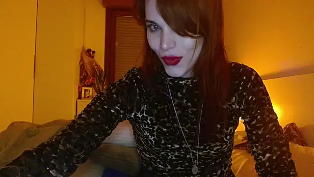 refem9 online show from November 24, 10:10 pm