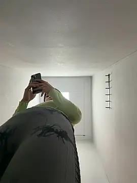 Ninazhang online show from March 17, 12:46 am