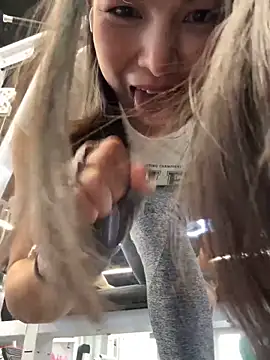 Ninazhang online show from November 5, 1:20 am