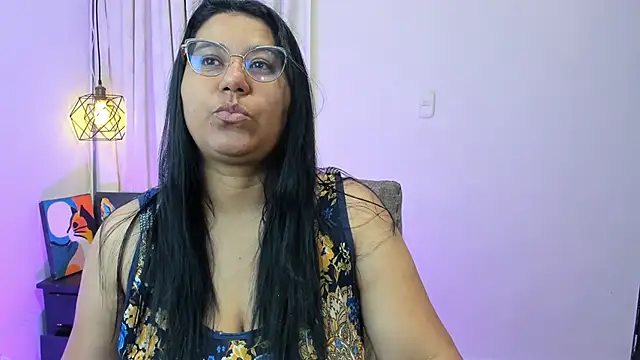 sofia sorceress5 online show from March 13, 1:10 am