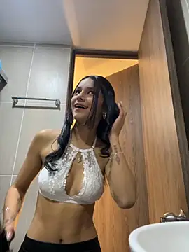 Snapshot of Vaneza_G1 chatting on November 29, 4:01 am Vaneza G1 online show from November 29, 4:01 am