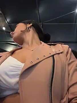 Vaneza G1 online show from March 14, 4:07 am