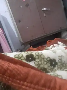 Snapshot of hotnaughty-bhavi chatting on November 10, 7:08 pm hotnaughty-bhavi online show from November 10, 7:08 pm