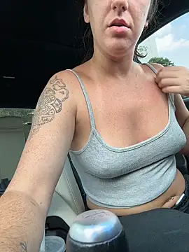 sweetsirenn online show from December 1, 2:07 pm