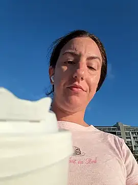 sweetsirenn online show from January 9, 1:18 pm