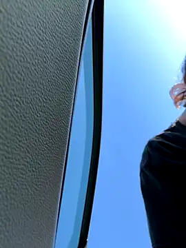 sweetsirenn online show from October 28, 1:10 pm