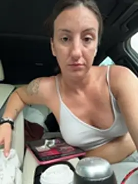 sweetsirenn online show from November 6, 12:53 pm