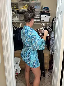 sweetsirenn online show from March 26, 10:18 pm