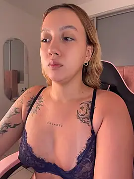Becca Johnson u online show from July 25, 12:18 am