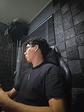 jacobs shelby online show from January 9, 11:22 pm