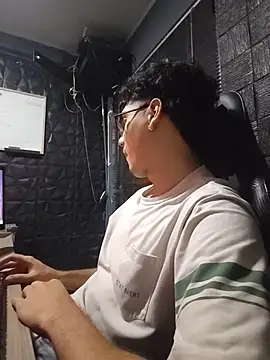 jacobs shelby online show from February 13, 12:10 am