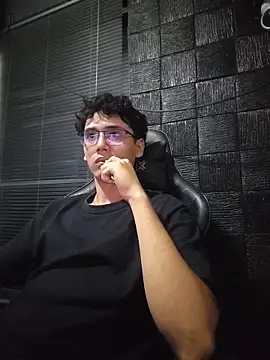 jacobs shelby online show from February 25, 10:31 pm