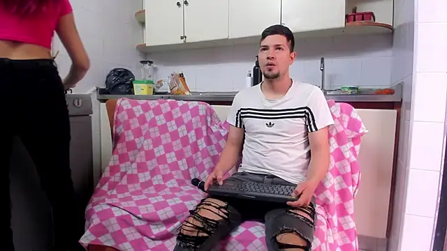 Snapshot of Isa_Anderson09 chatting on October 22, 1:10 pm Isa Anderson09 online show from October 22, 1:10 pm