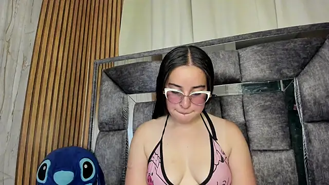 Cherry  Hot online show from November 7, 10:13 pm