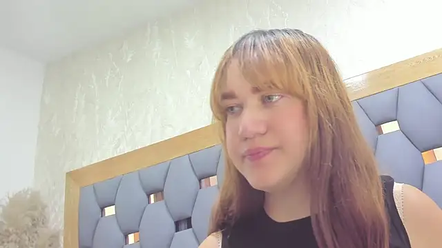 Snapshot of juliette_pretty_ chatting on July 16, 8:39 pm juliette pretty online show from July 16, 8:39 pm