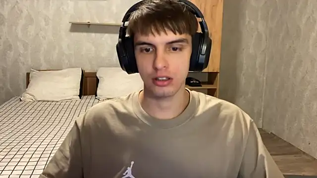 elliot scott online show from September 14, 5:57 pm