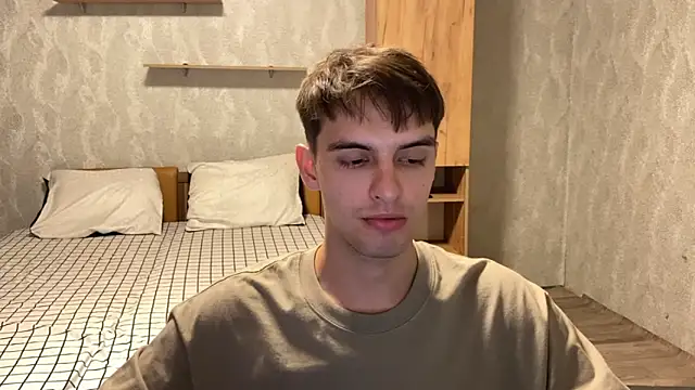 elliot scott online show from September 12, 1:55 pm