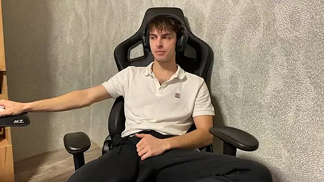 elliot scott online show from October 11, 2:34 am