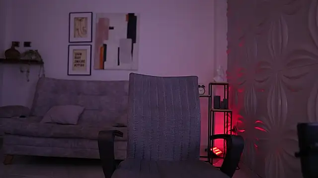 DaviesBrown online show from March 29, 9:05 pm