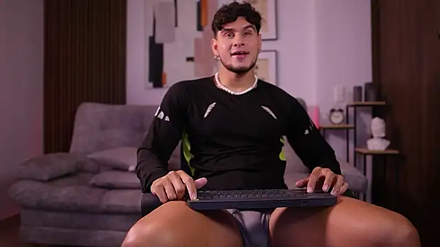 DaviesBrown online show from December 2, 9:49 pm