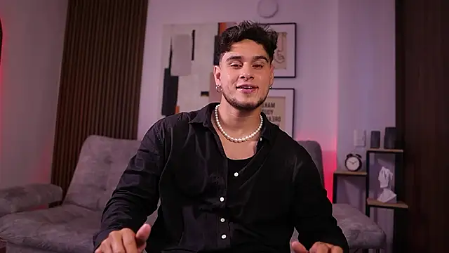 DaviesBrown online show from October 31, 8:38 pm