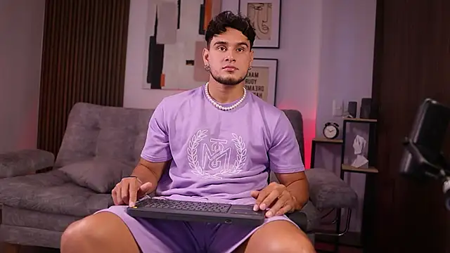 DaviesBrown online show from November 5, 8:56 pm