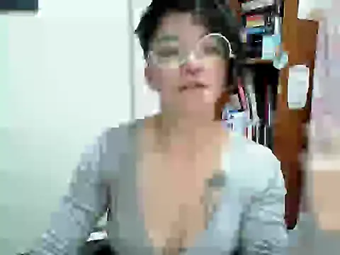 Snapshot of Came-II chatting on June 30, 2:44 am Came-II online show from June 30, 2:44 am