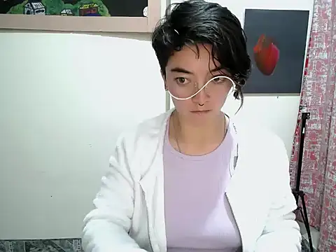 Snapshot of Came-II chatting on June 22, 1:22 am Came-II online show from June 22, 1:22 am
