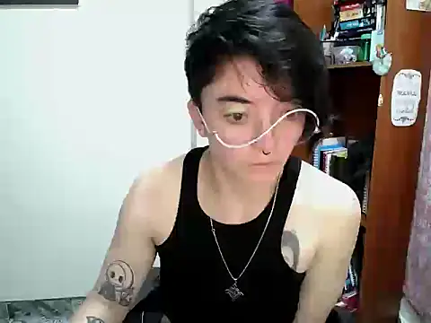 Snapshot of Came-II chatting on July 18, 1:47 am Came-II online show from July 18, 1:47 am