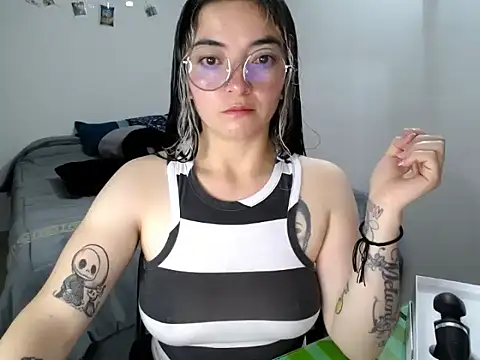 Snapshot of Came-II chatting on October 28, 10:58 am Came-II online show from October 28, 10:58 am