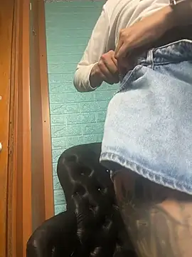 SALOME KORLAND online show from December 15, 7:52 pm