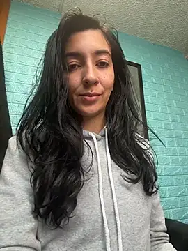 SALOME KORLAND online show from November 28, 1:44 pm