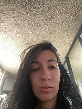 SALOME KORLAND online show from April 12, 4:32 pm