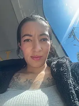 SALOME KORLAND online show from December 17, 6:57 pm