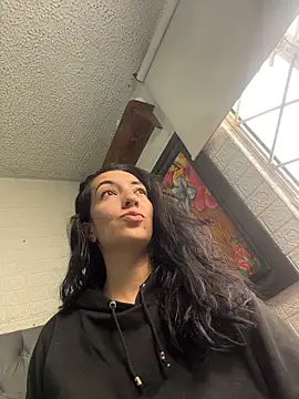 SALOME KORLAND online show from October 25, 2:28 pm