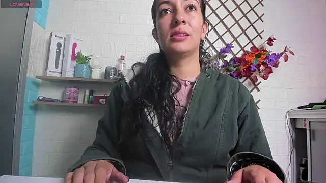 Snapshot of SALOME_KORLAND chatting on July 17, 4:04 pm SALOME KORLAND online show from July 17, 4:04 pm