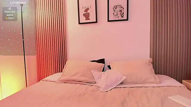 ashlycarteer online show from February 8, 1:58 am