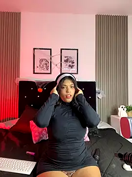 ashlycarteer online show from October 30, 7:11 pm