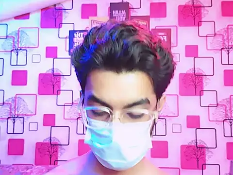 ChiseledCharm online show from October 26, 7:47 pm