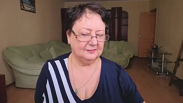 Margo Moll online show from February 18, 7:17 am