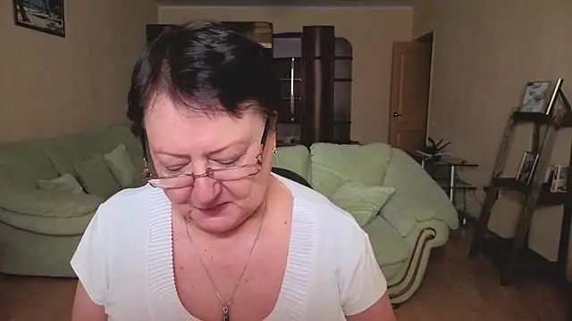 Margo Moll online show from February 26, 1:33 pm