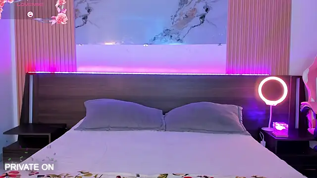 samanthaa moon online show from January 10, 12:06 am