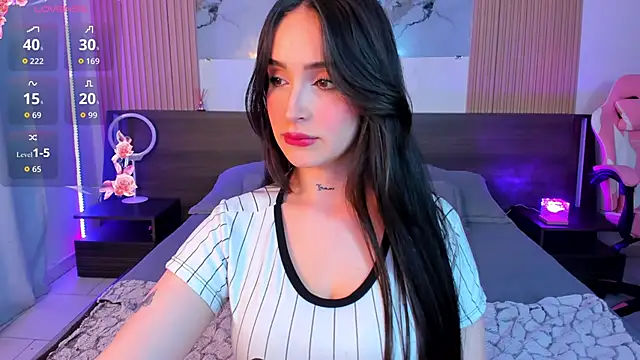 Snapshot of samanthaa_moon chatting on September 17, 10:34 pm samanthaa moon online show from September 17, 10:34 pm