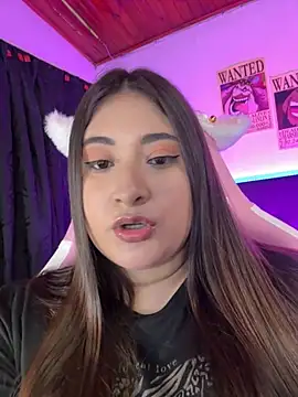 Gaby  Howards online show from November 30, 7:03 pm