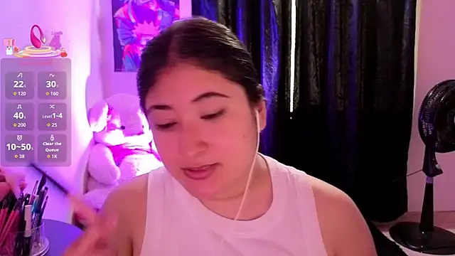 Gaby  Howards online show from October 14, 7:03 pm