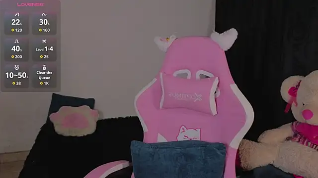 Gaby  Howards online show from November 22, 7:02 pm