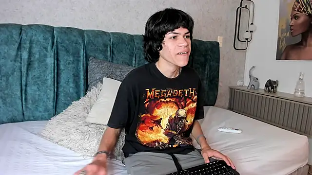 Diamond twink online show from June 11, 1:52 pm