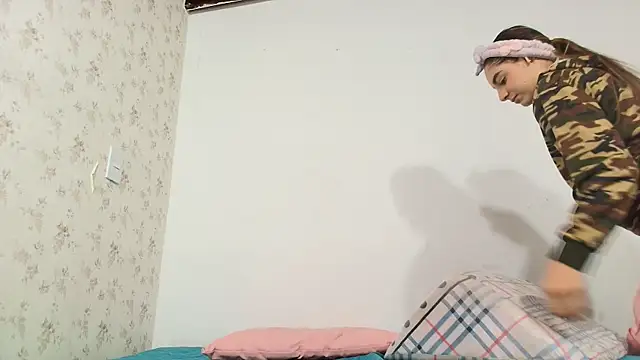 celeste moonx online show from October 24, 11:53 am