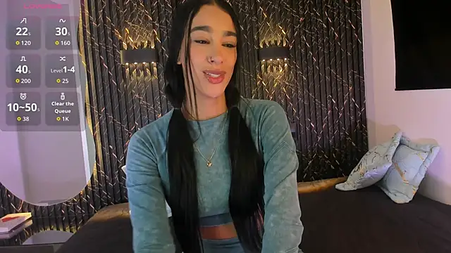 Snapshot of ZOETTAYLOR chatting on October 28, 9:03 pm ZOETTAYLOR online show from October 28, 9:03 pm