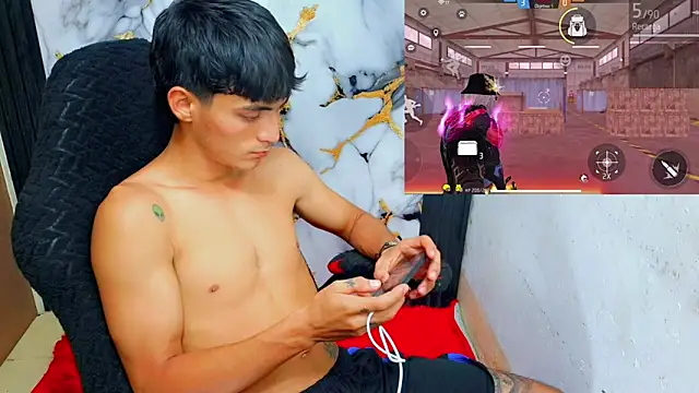 Thommy cute online show from February 19, 8:06 pm